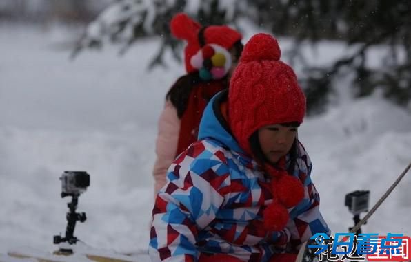 《爸爸》将迎收官站 森碟王诗龄雪地抢豪宅